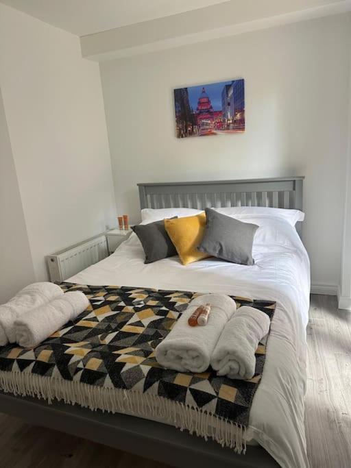 Modern 1-Bed Apartment Belfast Kültér fotó